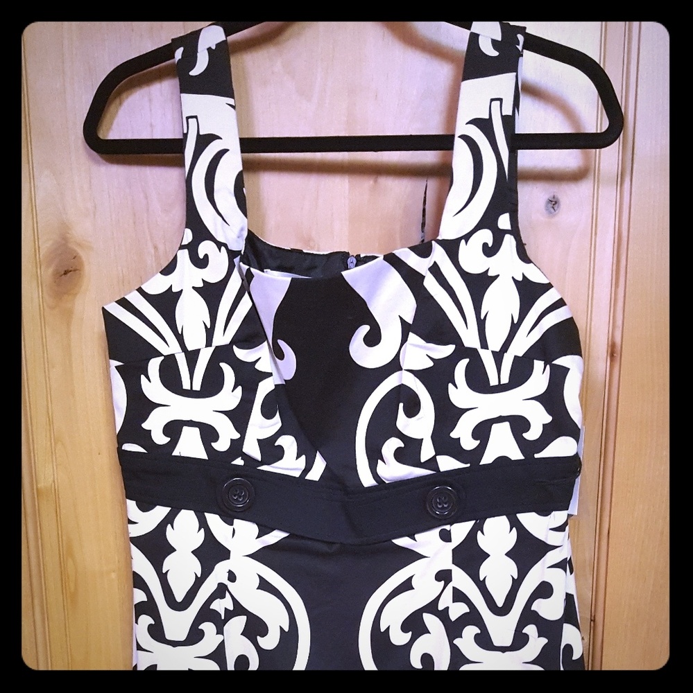 Black and white summer dress